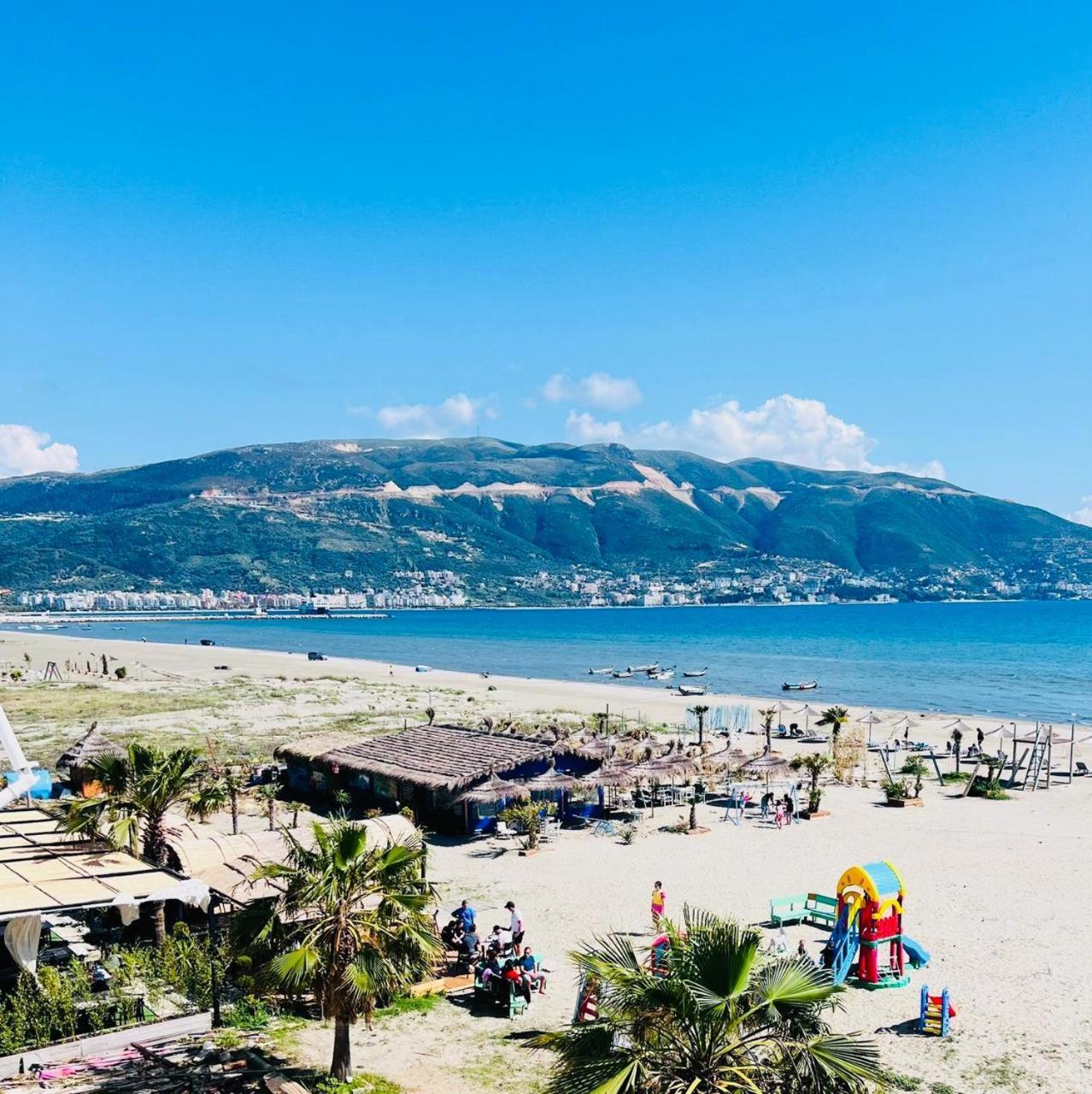 Soleil Apartment With Sunbed & Umbrella Vlore Exterior photo